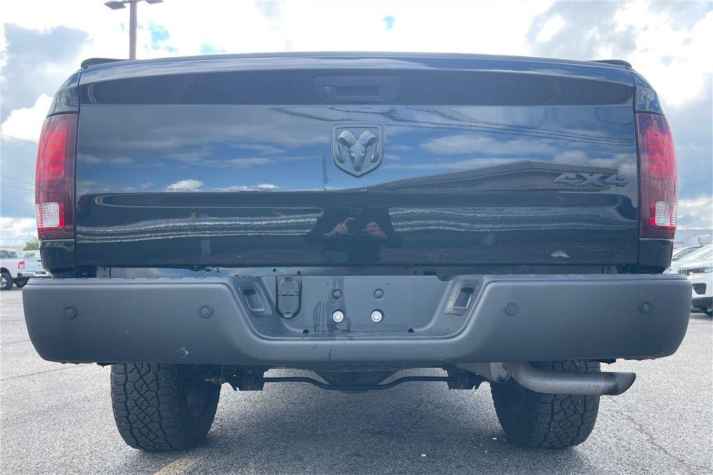 used 2021 Ram 1500 Classic car, priced at $29,000