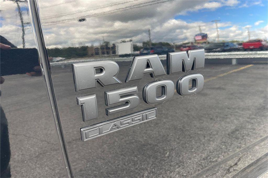 used 2021 Ram 1500 Classic car, priced at $29,000