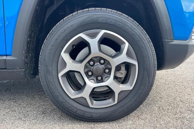 used 2022 Jeep Compass car, priced at $25,000