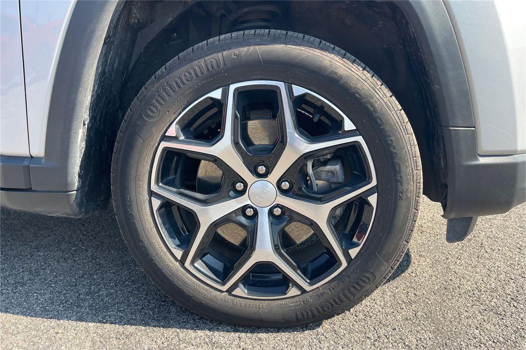 used 2024 Jeep Compass car, priced at $27,000