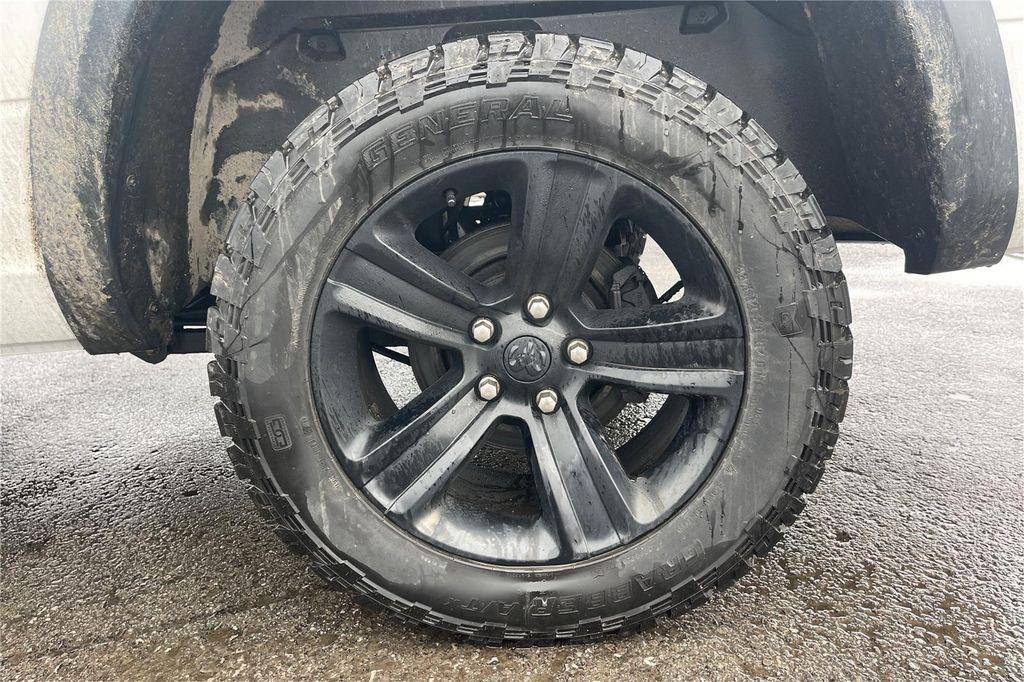 used 2021 Ram 1500 Classic car, priced at $29,000