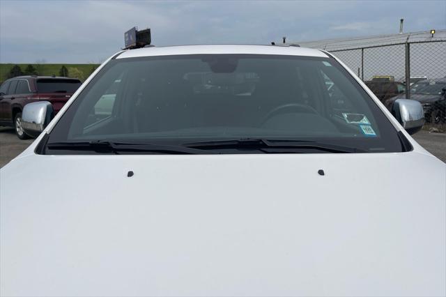 used 2022 Jeep Grand Cherokee car, priced at $28,500