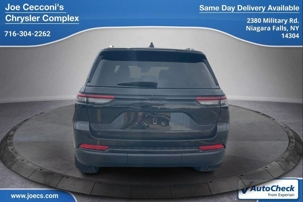used 2023 Jeep Grand Cherokee car, priced at $34,500