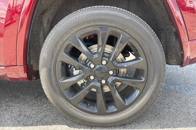used 2022 Jeep Grand Cherokee car, priced at $31,500