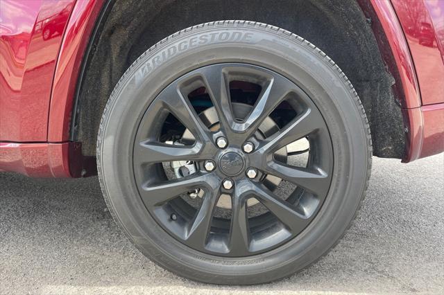 used 2022 Jeep Grand Cherokee car, priced at $31,000
