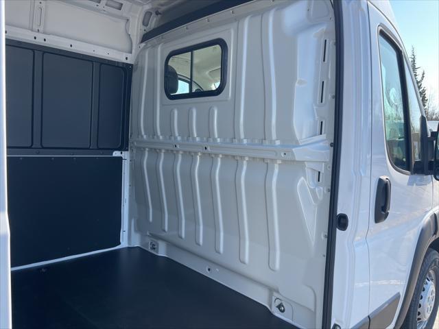 new 2024 Ram ProMaster 1500 car, priced at $44,058