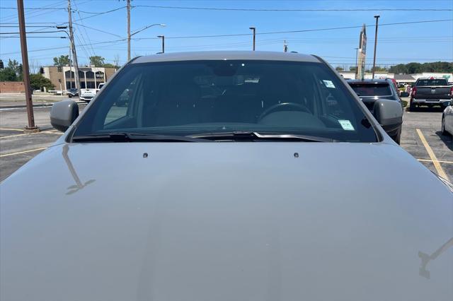used 2022 Jeep Grand Cherokee car, priced at $28,500