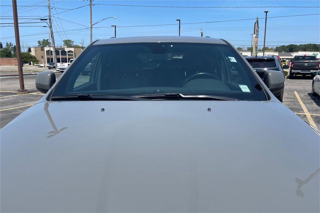 used 2022 Jeep Grand Cherokee car, priced at $27,500