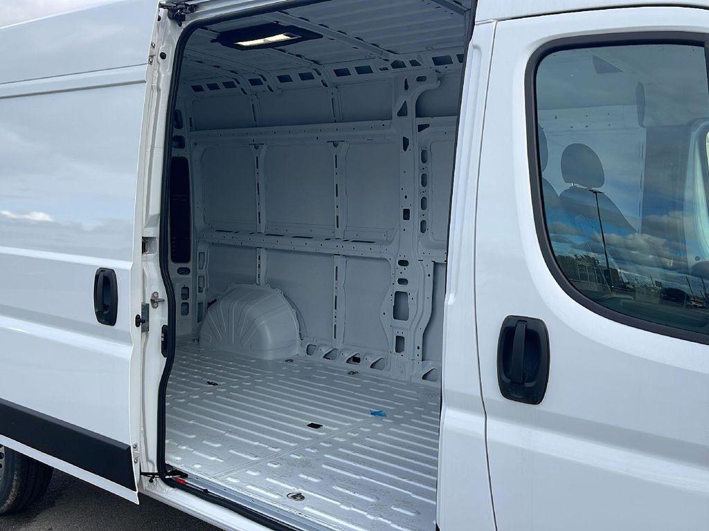 new 2025 Ram ProMaster 2500 car, priced at $43,500