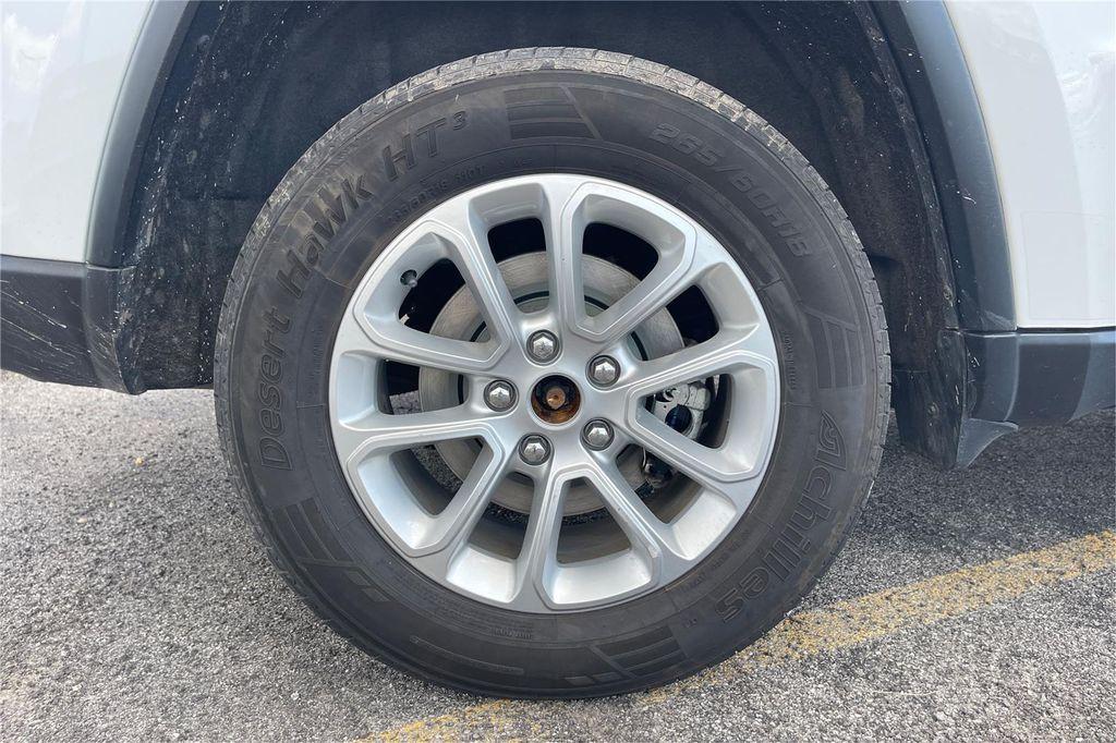used 2021 Jeep Grand Cherokee car, priced at $24,500