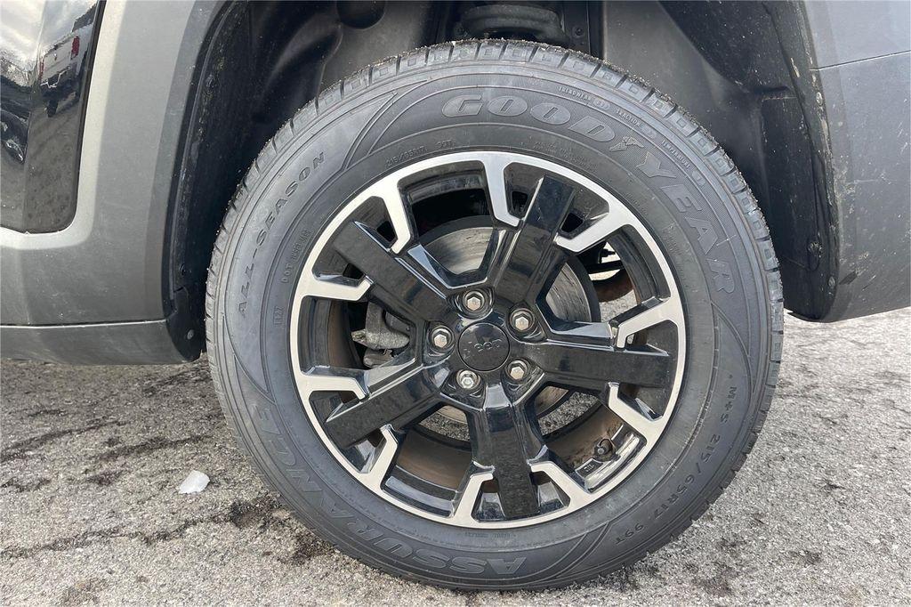 used 2023 Jeep Renegade car, priced at $23,000