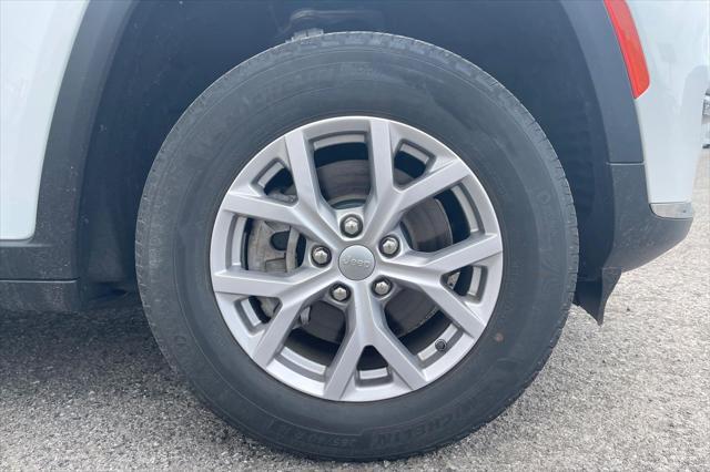 used 2022 Jeep Grand Cherokee L car, priced at $33,500