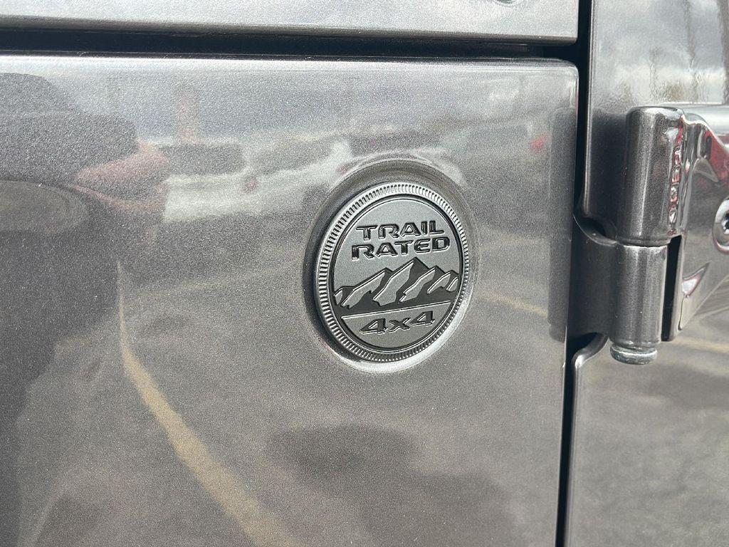 new 2025 Jeep Wrangler car, priced at $39,055