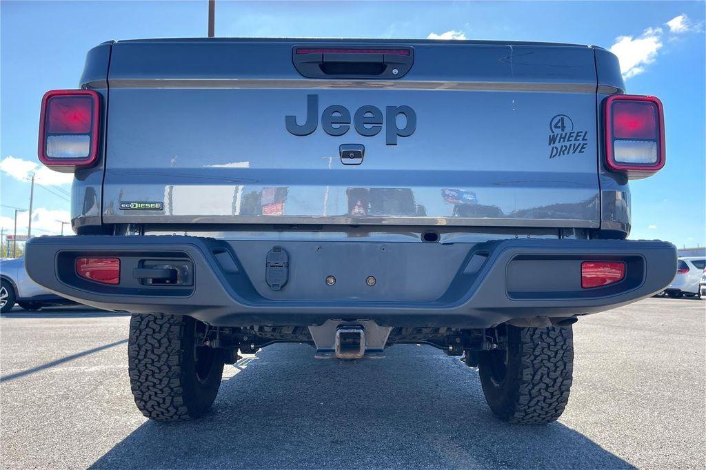 used 2022 Jeep Gladiator car, priced at $32,500