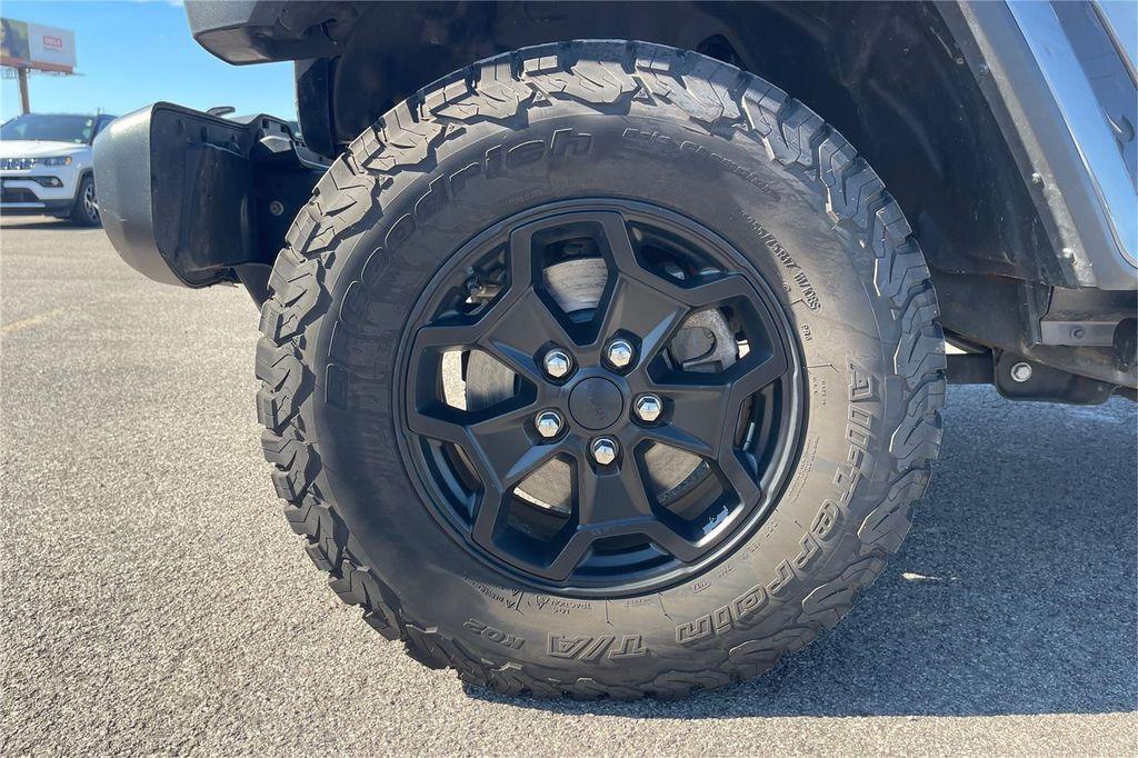 used 2022 Jeep Gladiator car, priced at $32,500