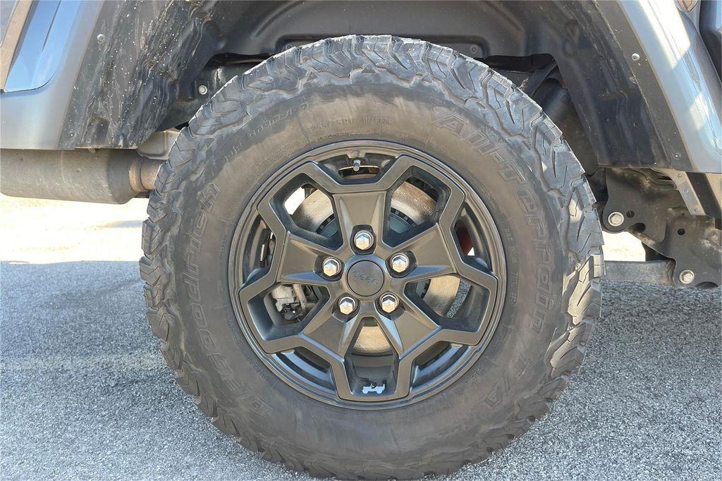 used 2022 Jeep Gladiator car, priced at $32,500