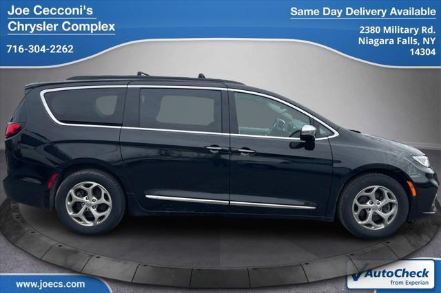 used 2023 Chrysler Pacifica car, priced at $32,000