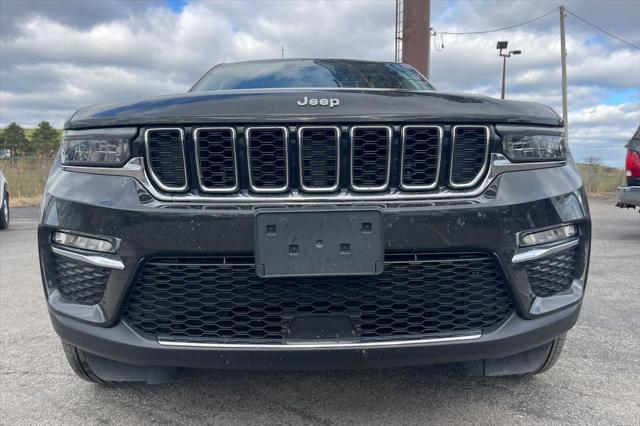 used 2023 Jeep Grand Cherokee car, priced at $35,500