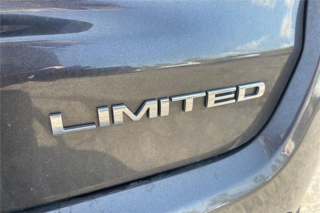 used 2022 Jeep Compass car, priced at $22,500