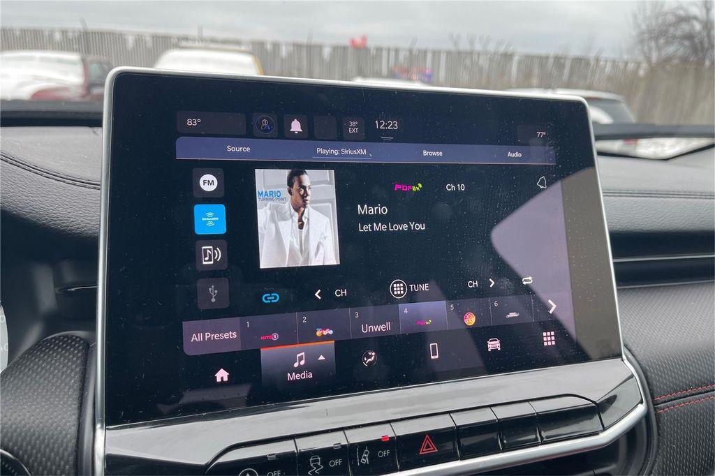 used 2022 Jeep Compass car, priced at $25,000