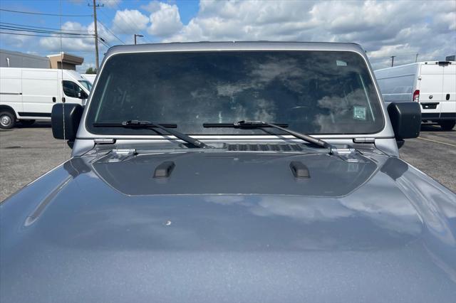 used 2020 Jeep Wrangler Unlimited car, priced at $28,000