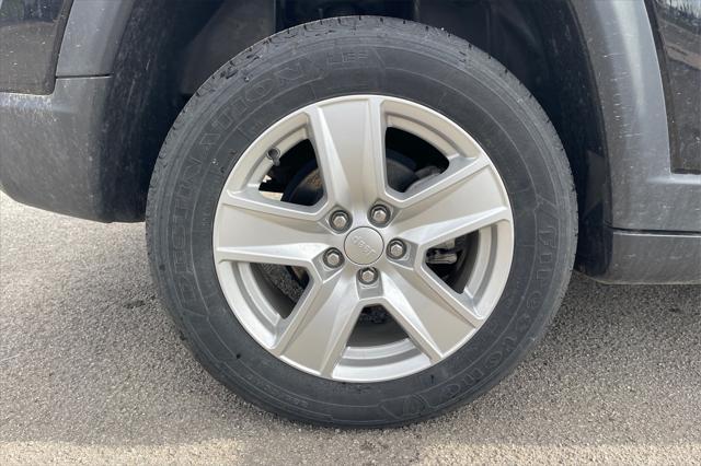 used 2022 Jeep Compass car, priced at $23,000