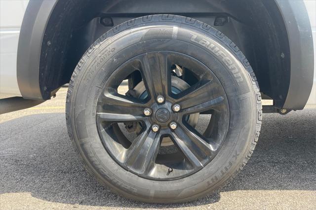used 2022 Ram 1500 Classic car, priced at $31,000