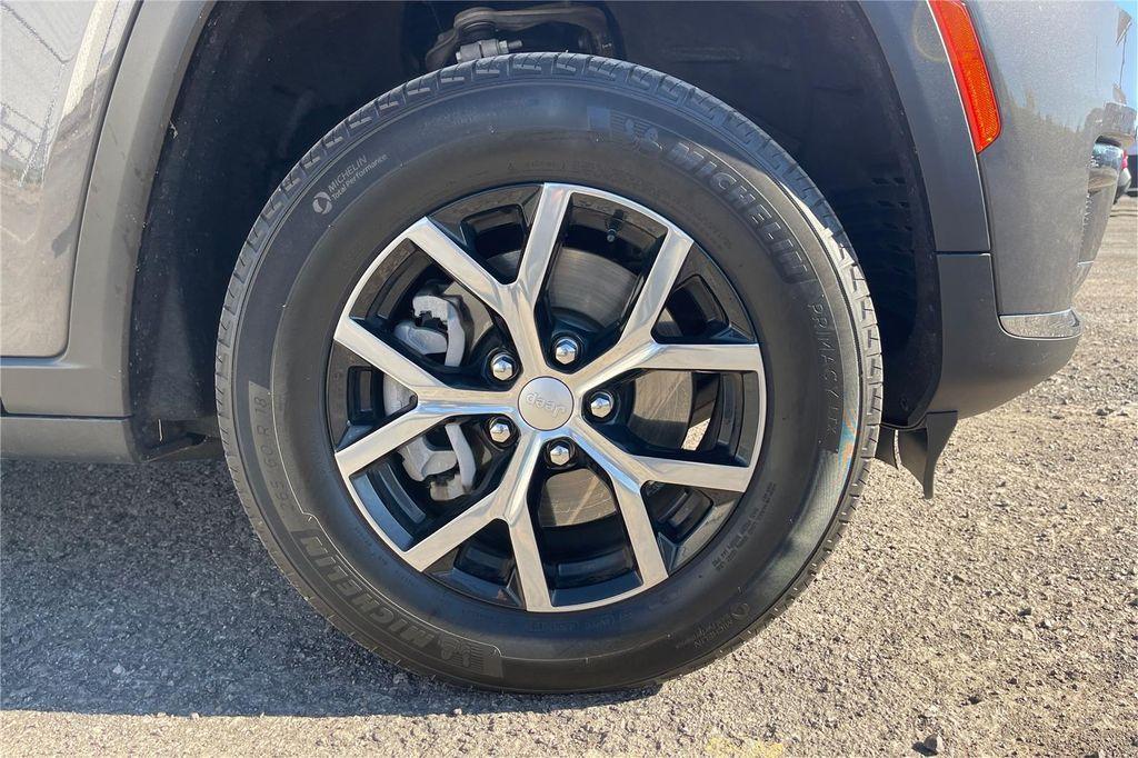 used 2024 Jeep Grand Cherokee L car, priced at $37,000