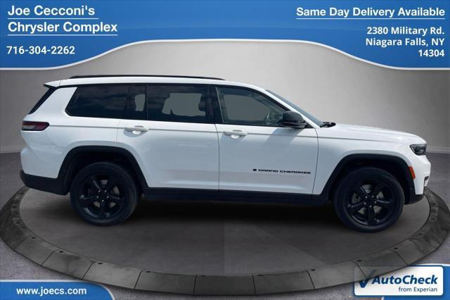 used 2022 Jeep Grand Cherokee L car, priced at $30,000