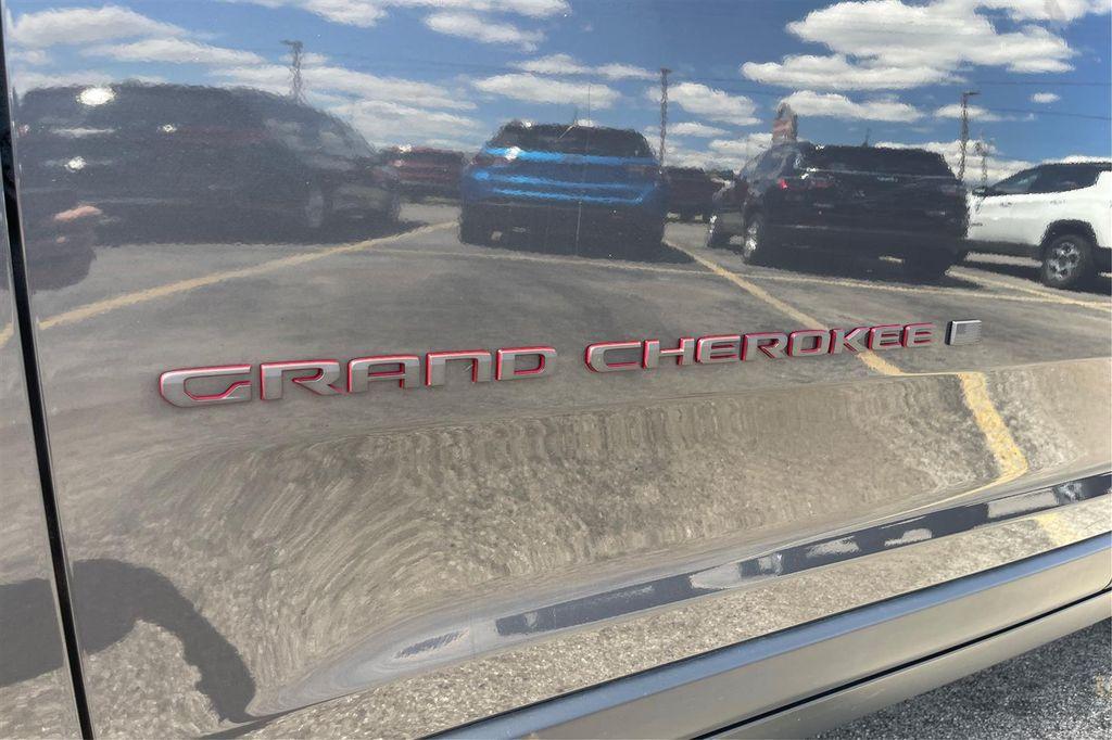 used 2022 Jeep Grand Cherokee car, priced at $35,500