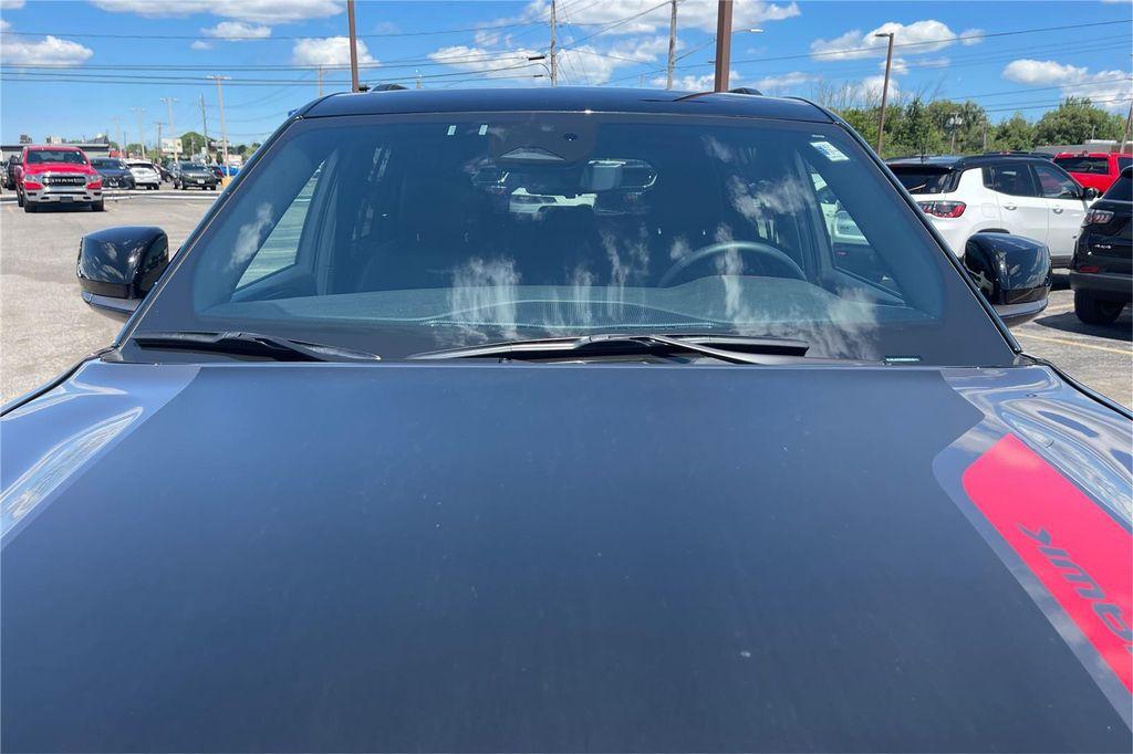 used 2022 Jeep Grand Cherokee car, priced at $35,500