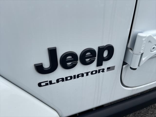 new 2023 Jeep Gladiator car, priced at $53,110