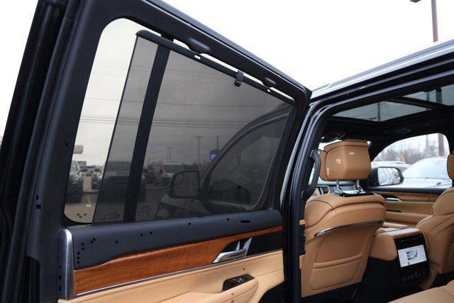 new 2022 Jeep Grand Wagoneer car, priced at $101,547
