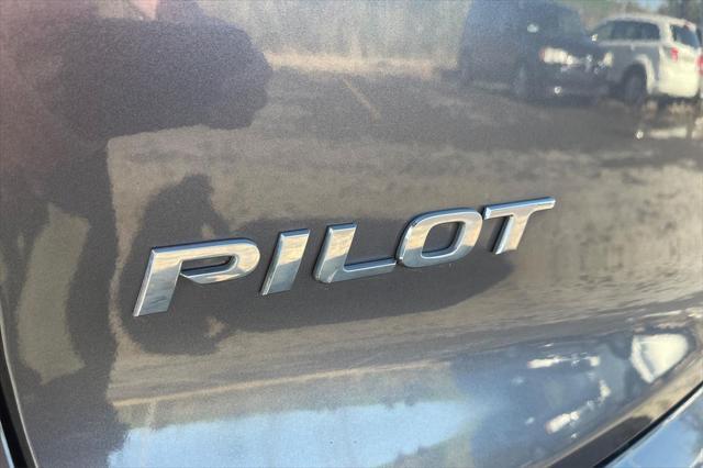 used 2016 Honda Pilot car, priced at $18,000