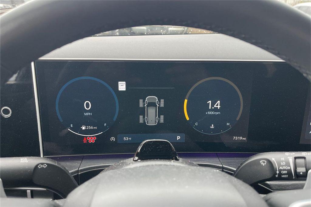 used 2024 Hyundai Santa Fe car, priced at $36,000