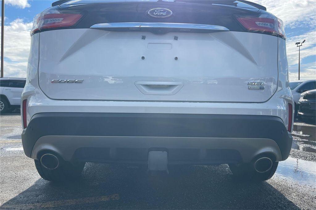 used 2020 Ford Edge car, priced at $20,000