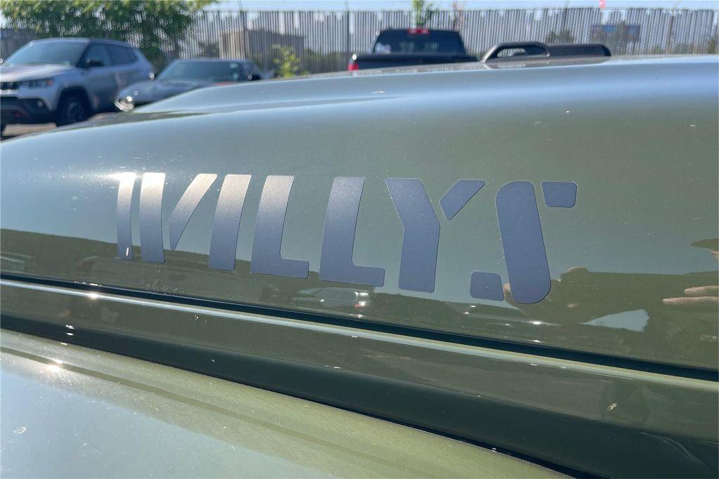 used 2022 Jeep Gladiator car, priced at $30,000