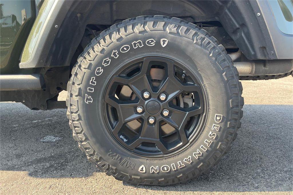 used 2022 Jeep Gladiator car, priced at $30,000