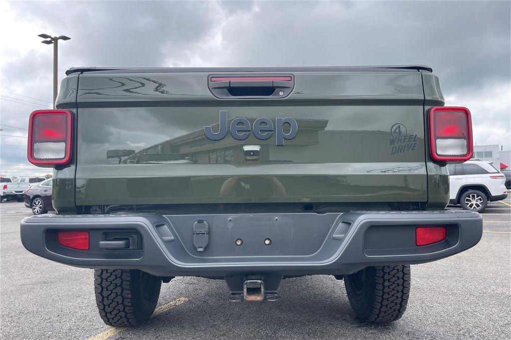 used 2022 Jeep Gladiator car, priced at $29,500