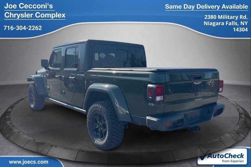 used 2022 Jeep Gladiator car, priced at $30,000