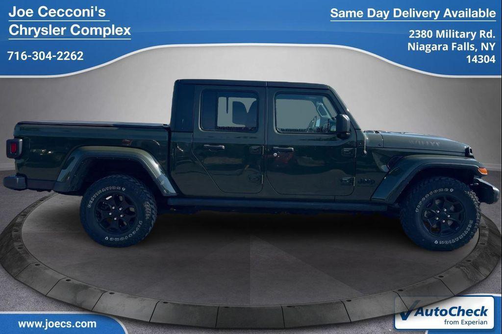 used 2022 Jeep Gladiator car, priced at $30,000