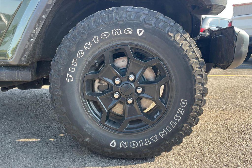 used 2022 Jeep Gladiator car, priced at $30,000