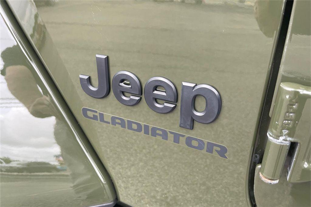 used 2022 Jeep Gladiator car, priced at $29,500