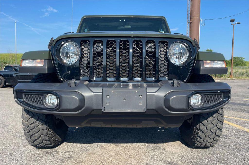 used 2022 Jeep Gladiator car, priced at $30,000
