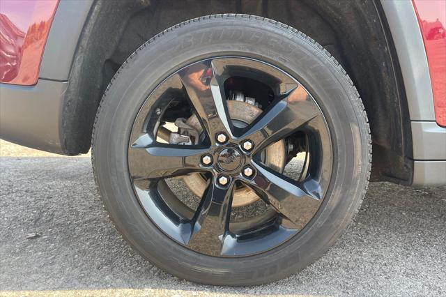 used 2024 Jeep Grand Cherokee car, priced at $36,500