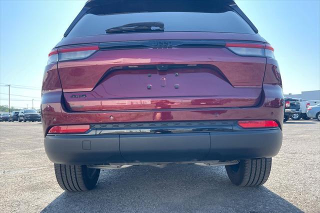used 2024 Jeep Grand Cherokee car, priced at $36,500