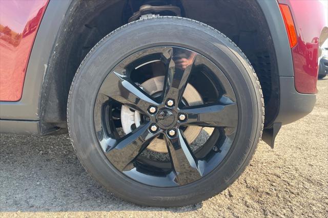 used 2024 Jeep Grand Cherokee car, priced at $36,500