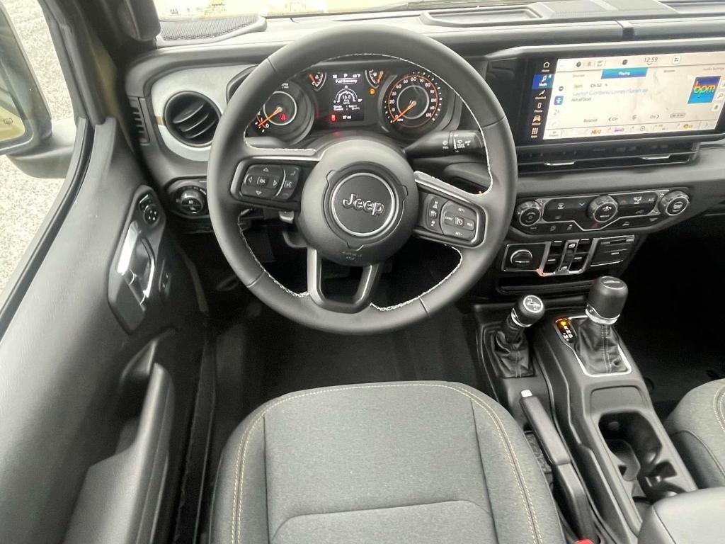 new 2025 Jeep Gladiator car, priced at $39,308
