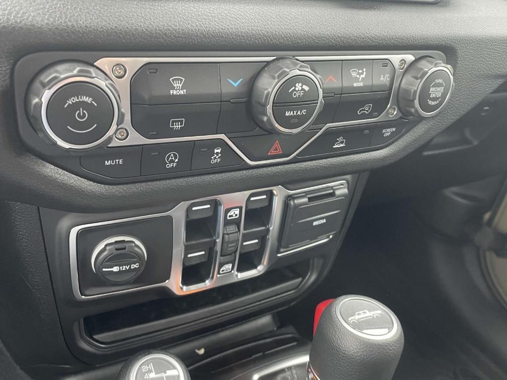 new 2025 Jeep Gladiator car, priced at $39,308