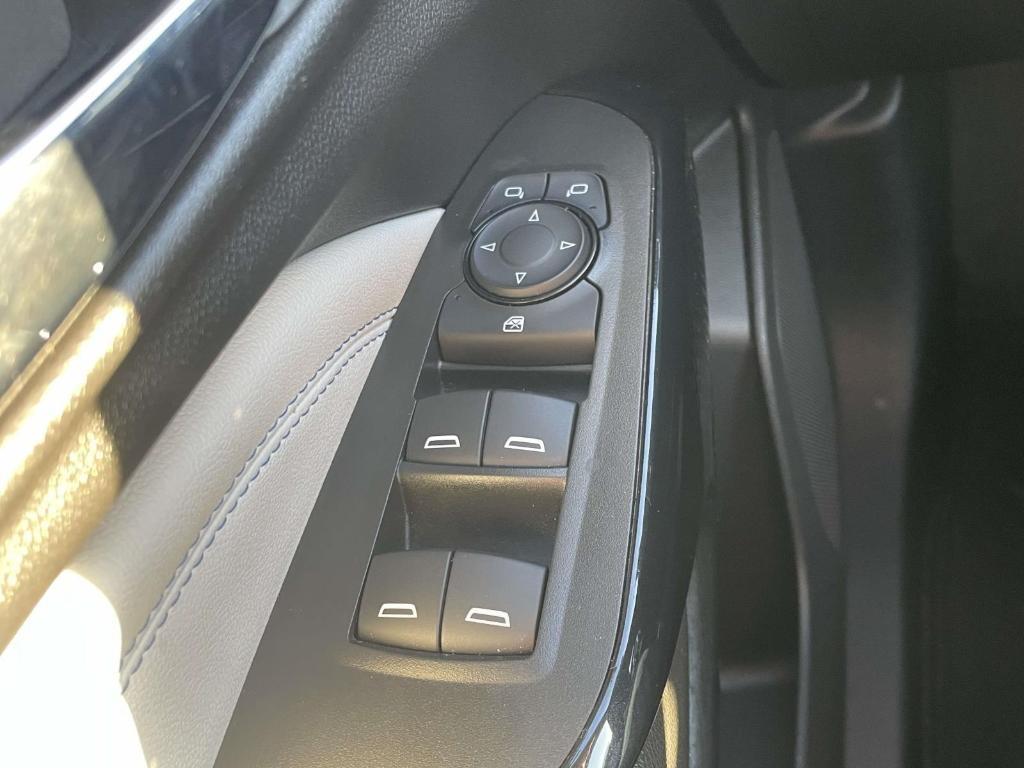 used 2025 Chevrolet Trax car, priced at $20,990